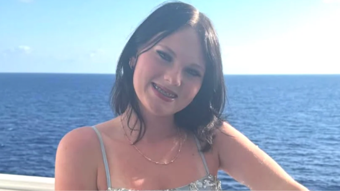 Family and investigators hold a press statement honoring Anna and supporting justice