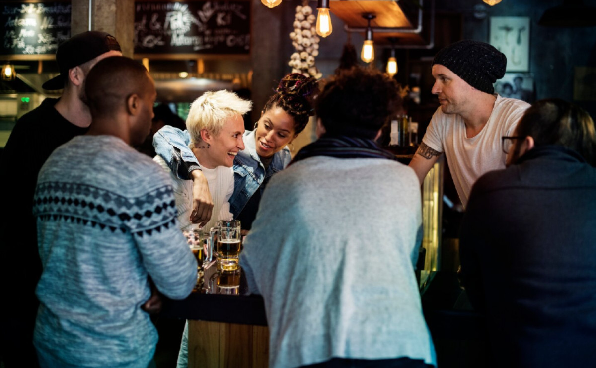80+ Funny Trivia Team Names That Get Read Out Loud and Actually Land