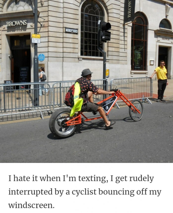 31. What I hate when I'm texting