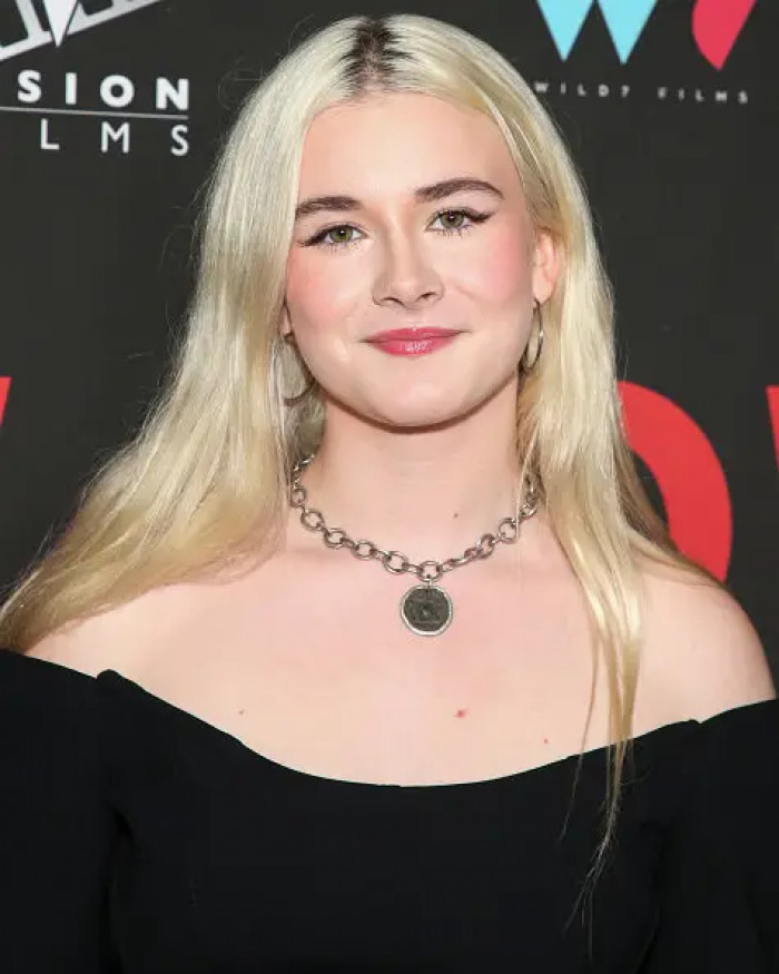 They have a daughter named Harlow