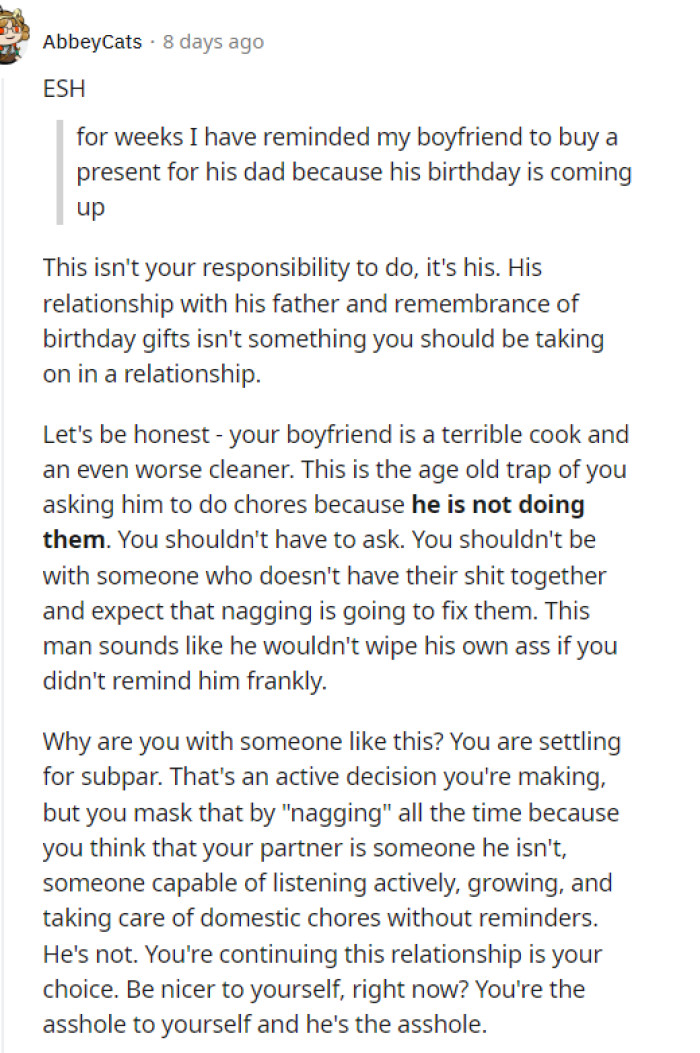 The first comment gained traction because the commenter had a lot to say on the matter, ultimately concluding that both of them are in the wrong to some extent.