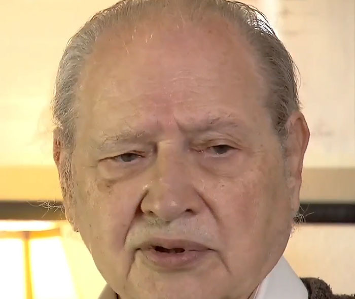 "Ronald Wayne Sells Apple Stake (Hundreds Of Billions) "