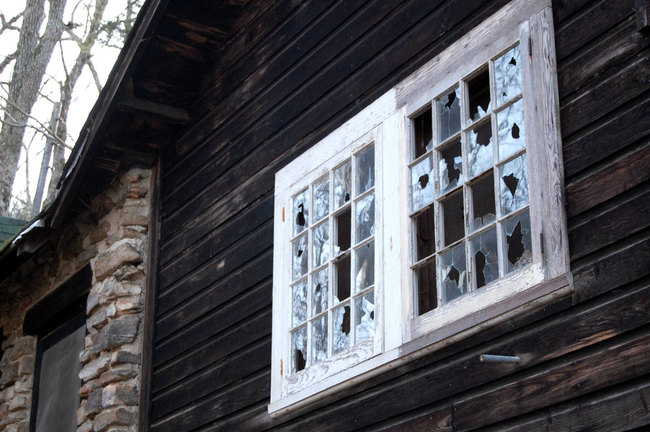 There are broken windows