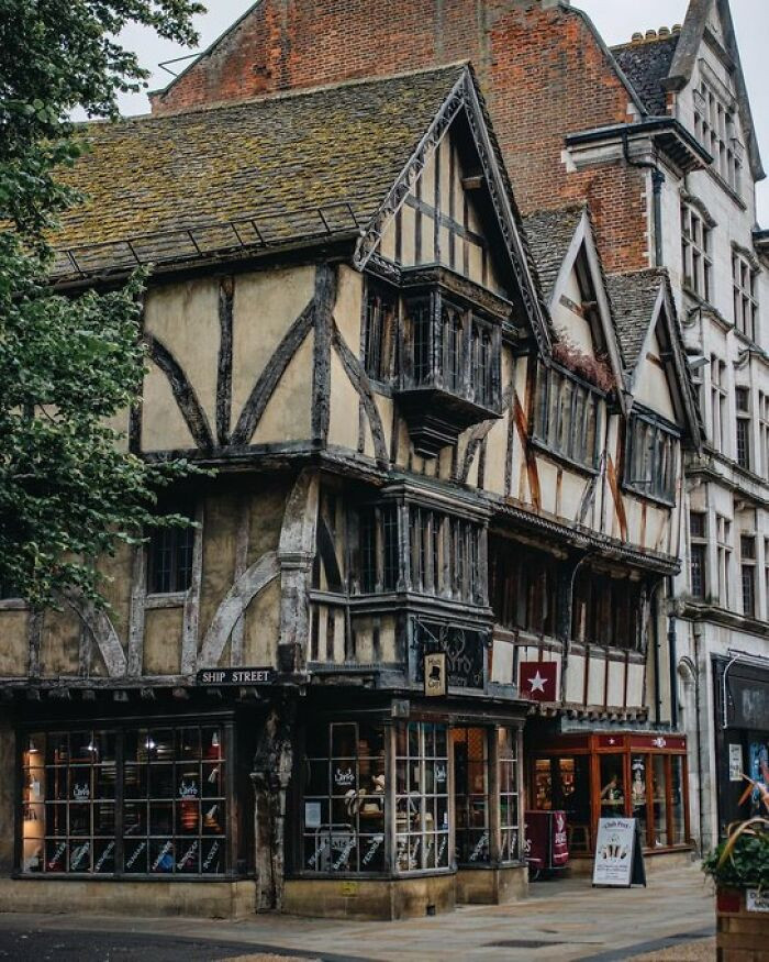 "Oxford, England"