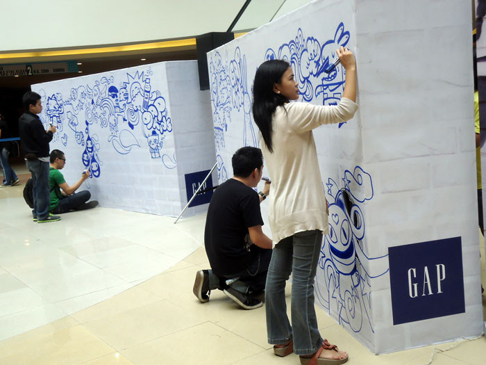 All this person wanted was a pen for doodling.