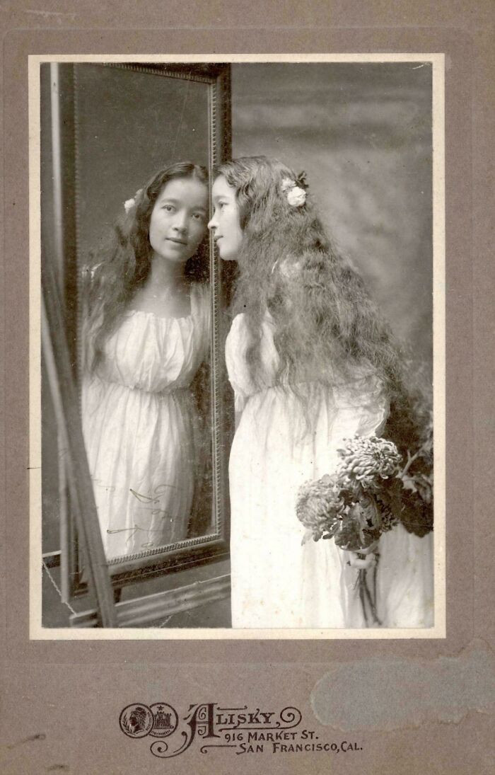 "My 3rd Great Grandmother Pregnant With Her First Baby In 1899. To Me She Is The Most Beautiful Woman Ever❤️"