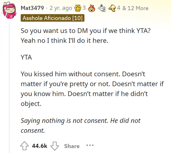 This person thinks she’s an asshole—you won’t catch them DM-ing her anywhere.