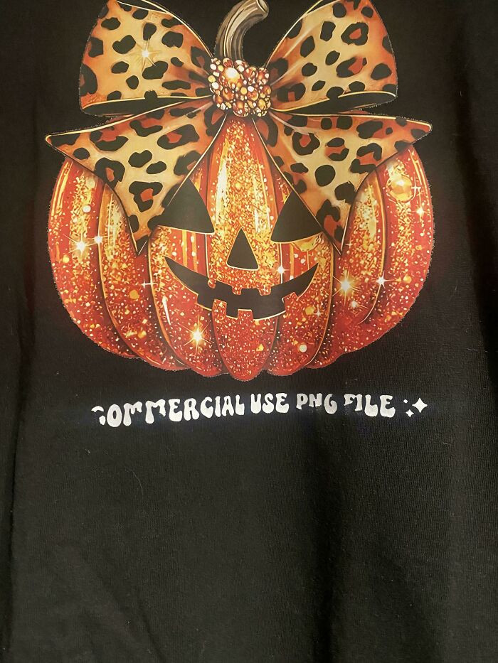 "This Shirt My Mom Got Has The Png Info"