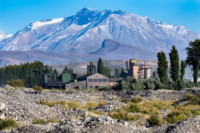 Scenic view of Iceland emphasizing neutrality as a refuge during global conflicts