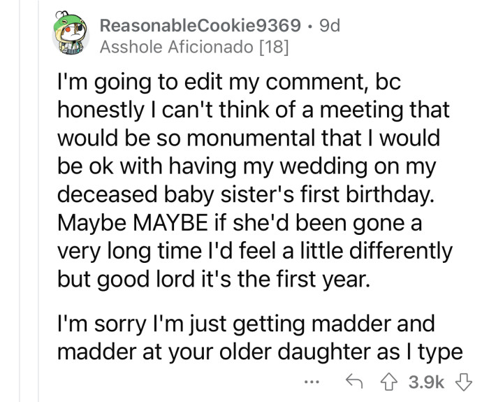 The daughter should have chosen a different date and avoided all this drama.