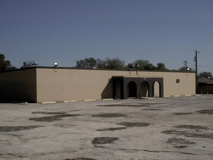El Camaroncito Night Club: home of the "dancing devil" legend of Halloween 1975, when a charming stranger's chicken feet cleared the dance floor