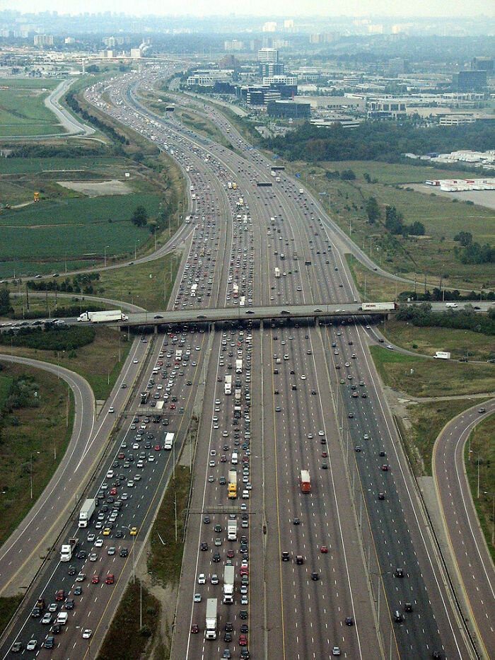 Highway 401: Toronto, Canada