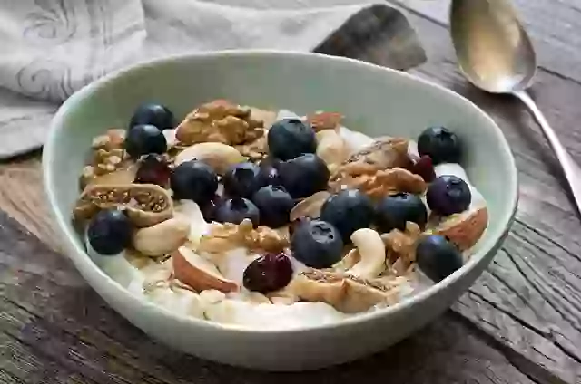 Breakfast is the most important meal of the day.
