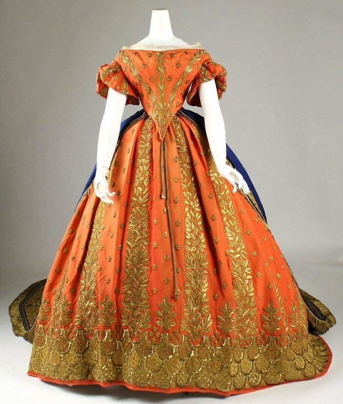 "Court Ensemble, 1857–60, Italian, Silk, Gold"