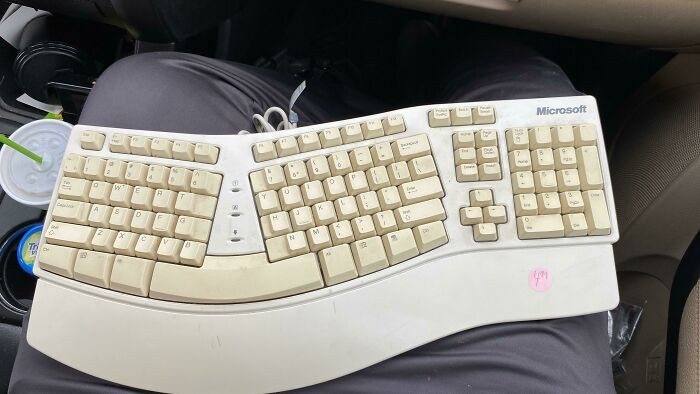 "Old Keyboard From 1998"