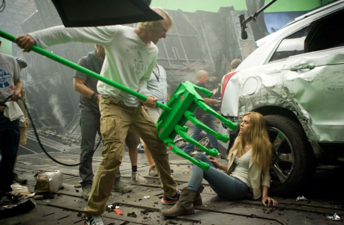 7. Director Michael Bay showed actress Nicola Anne Peltz the “hands” of a cyborg trying to grab her on the set of Transformers: Age of Extinction.