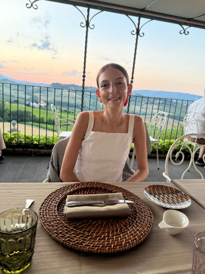 Healthcare setting showing Tamara seeking care for stage four cholangiocarcinoma diagnosis.