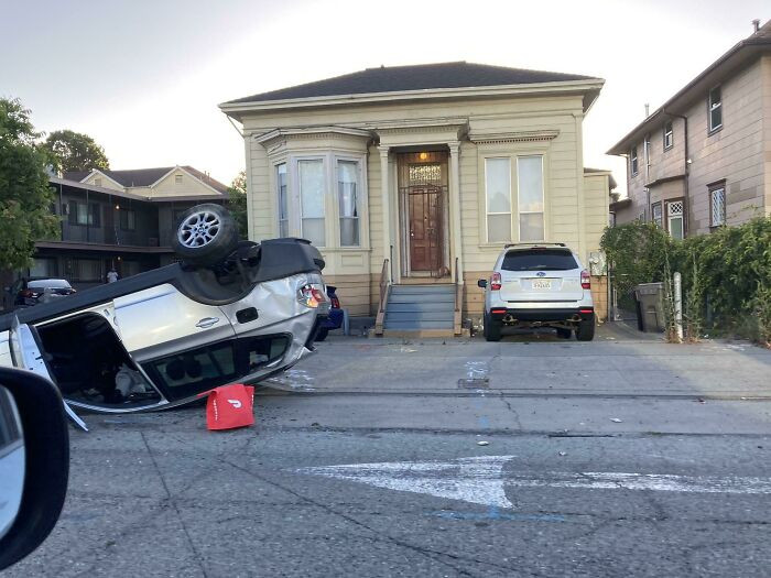 "Saw Someone Post Their DoorDash Delivery Confirmation Photo Earlier... So I Raise You One"