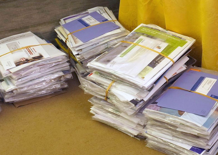 An employee smugly put their unqualified boss in place because they were tired of his micromanagement tendencies.