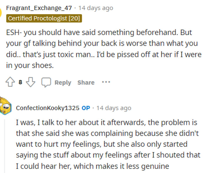 The girlfriend is clearly the one in the wrong here, and we hope that OP recognizes that.