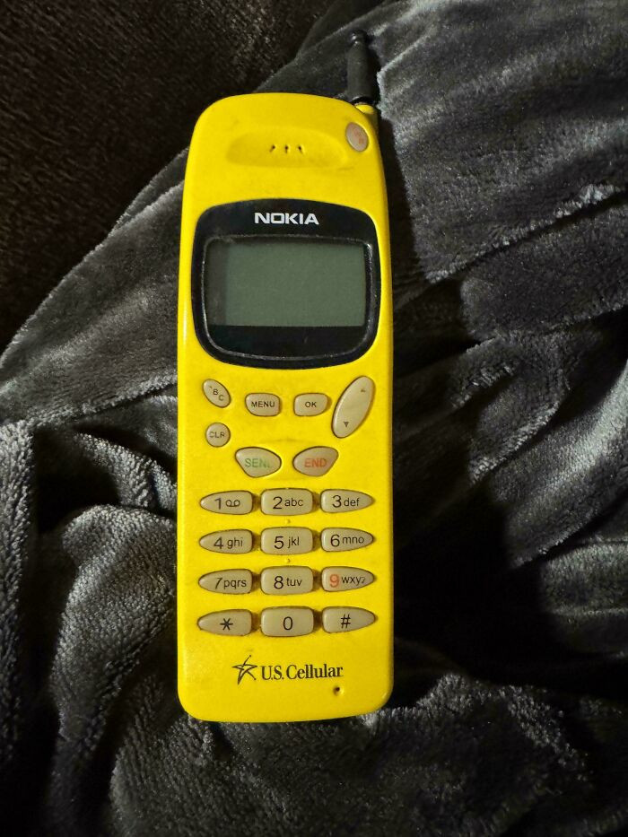 ”This Phone Is Older Than Some Of My Coworkers”