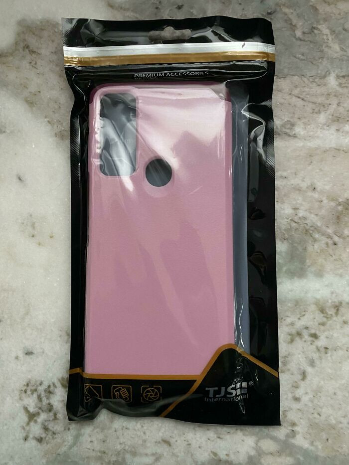 4. Ordered A Swimsuit From Amazon. This Is What I Got