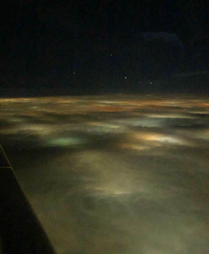 "My View From 30,000 Feet Looks Like I'm Flying Over An Alien Planet"