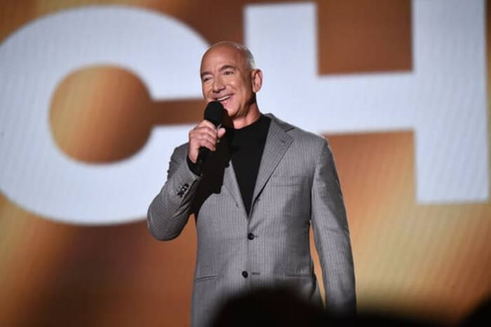 5. Jeff Bezos: 30K-acre ranch, one museum, too many homes to count