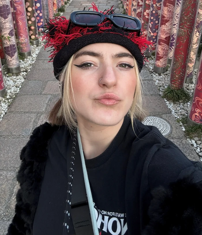 Izzy reflects on unexpected friendships during detention in a Japanese prison.