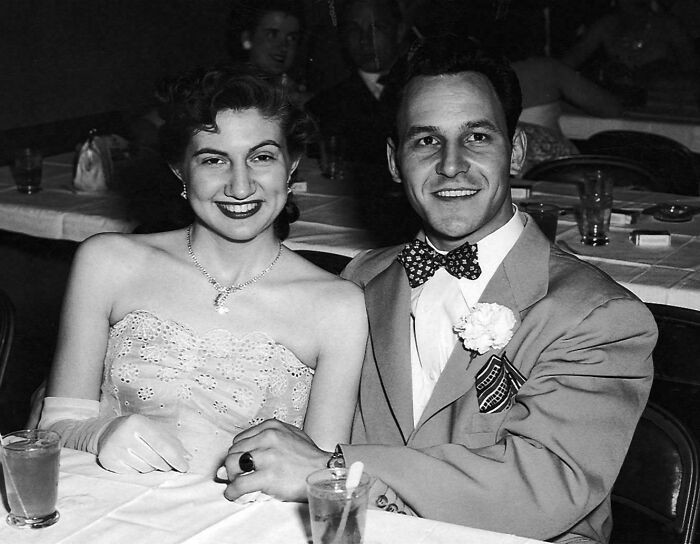 "Today Is My Parents’ 75th Anniversary. Here They Are In 1950"