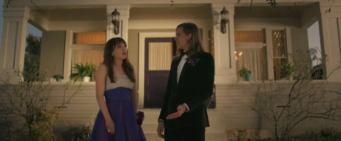 4. Dylan in Banana Split (2018)