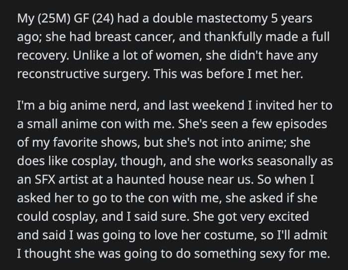 At the convention, a lot of people asked for pictures with his girlfriend.