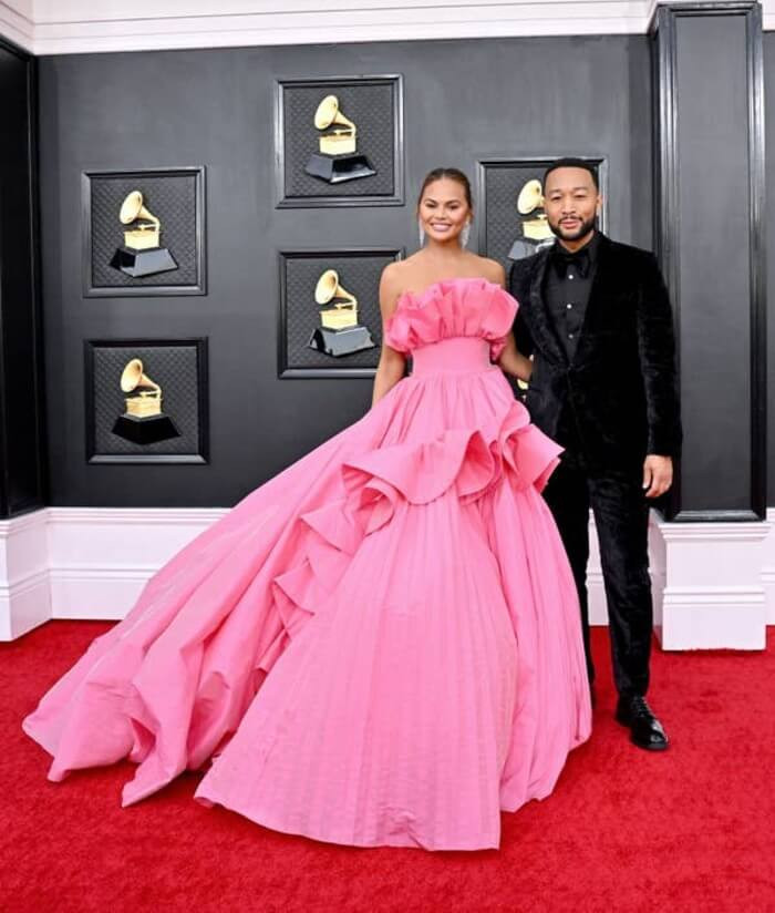 9. Chrissy Teigen and John Legend: eight homes