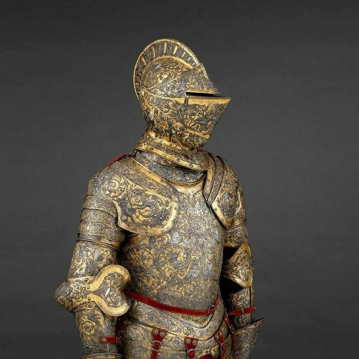 Held at the Metropolitan Museum of Art, the Parade Armor of Henry II of France (c. 1553–55) features decoration attributed to French goldsmith and engraver Étienne Delaune.
