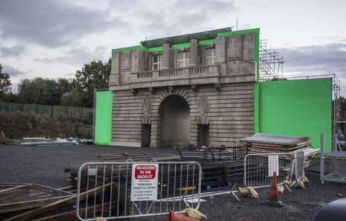 8. Specifically for The Crown series, they had to produce a replica of the facade of Buckingham Palace.