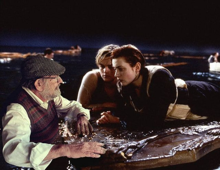 4. “Hop off, love, I’ve got a bad knee”