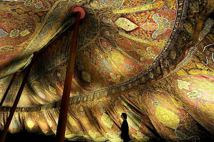 A 17th-century Ottoman three-mast tent of silk and gilded leather - now housed in the Turkish Chamber of the Dresden Armory.