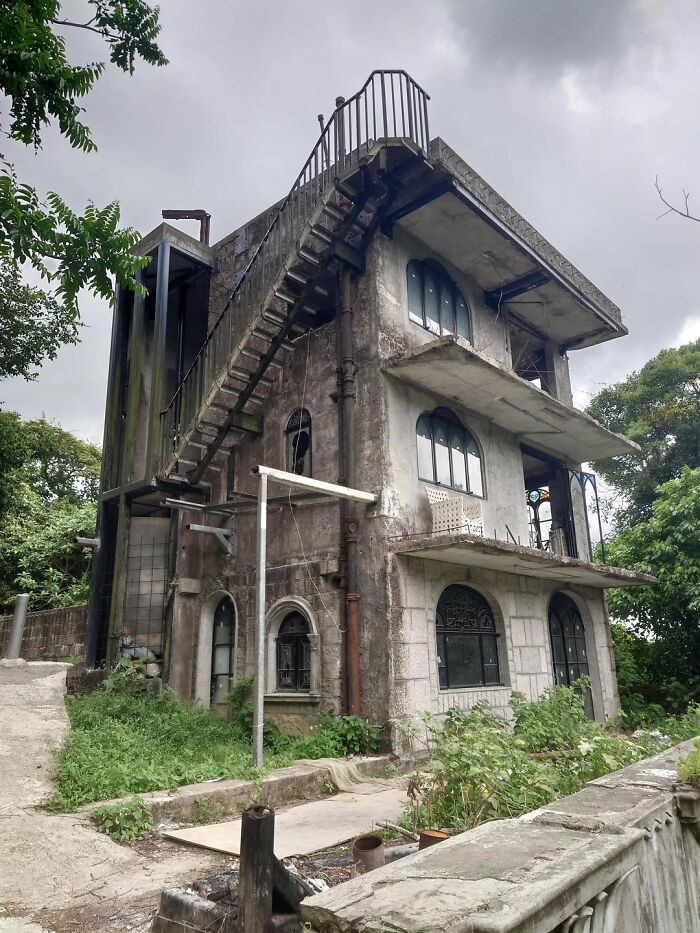 An Abandoned House In Hong Kong
