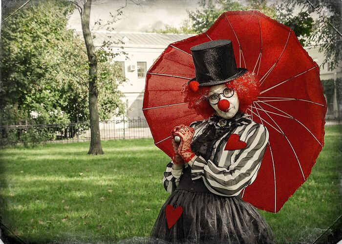 40. That is one lovely clown