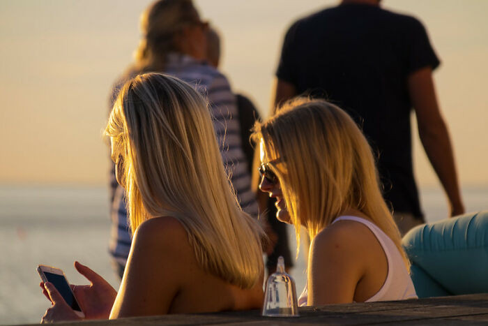 1. The interviewer could not stop looking at her phone