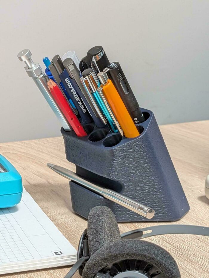 "My Penholder Obsession Came Back"