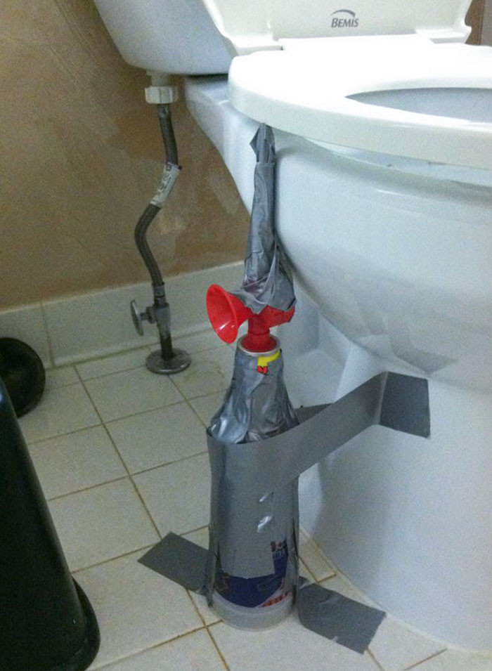 6. Imagine pranking your aunt with this at the next holiday gathering.