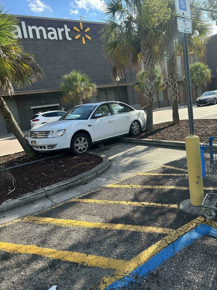 "I Don’t Think You Can Park There, Bestie"