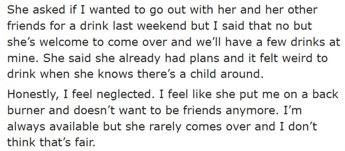 The Best Friend Invited Her for a Drink with Other People.