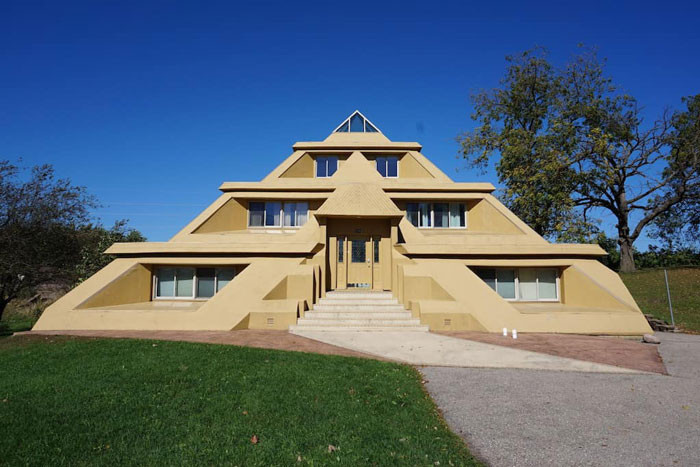 35. It's confusing whether it's a house, a temple, or both