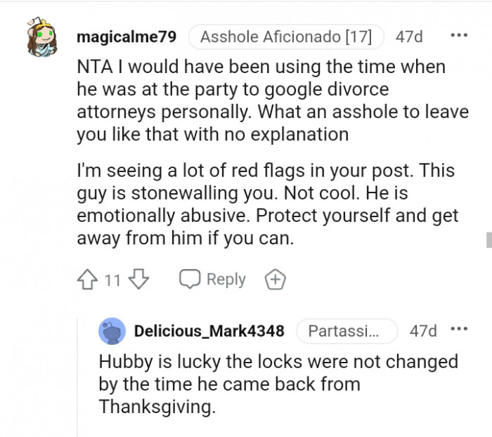 This Redditor is seeing a lot of red flags in the post