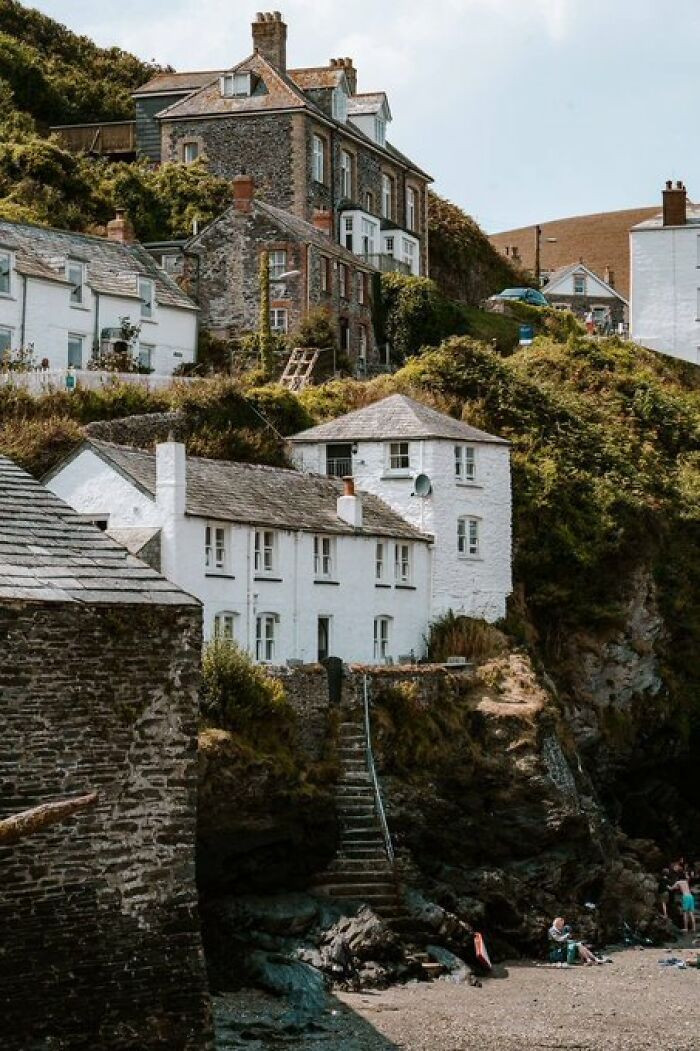 "Cornwall, England"