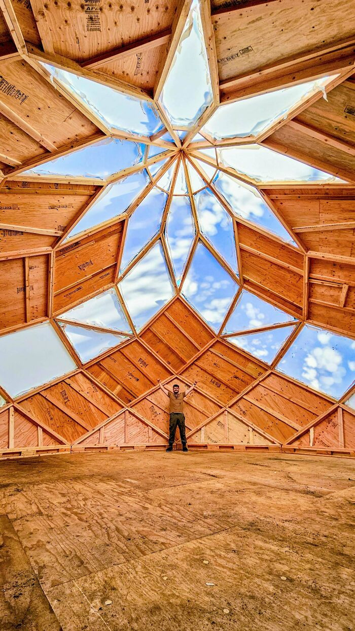 "Building A Trillium Zome!!"