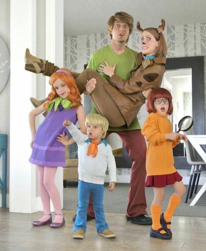 20. Scooby Doo Halloween Family