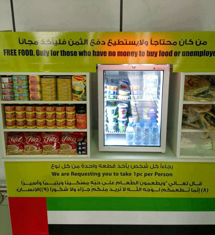 31. Business In Dubai Giving Free Food For The Poor